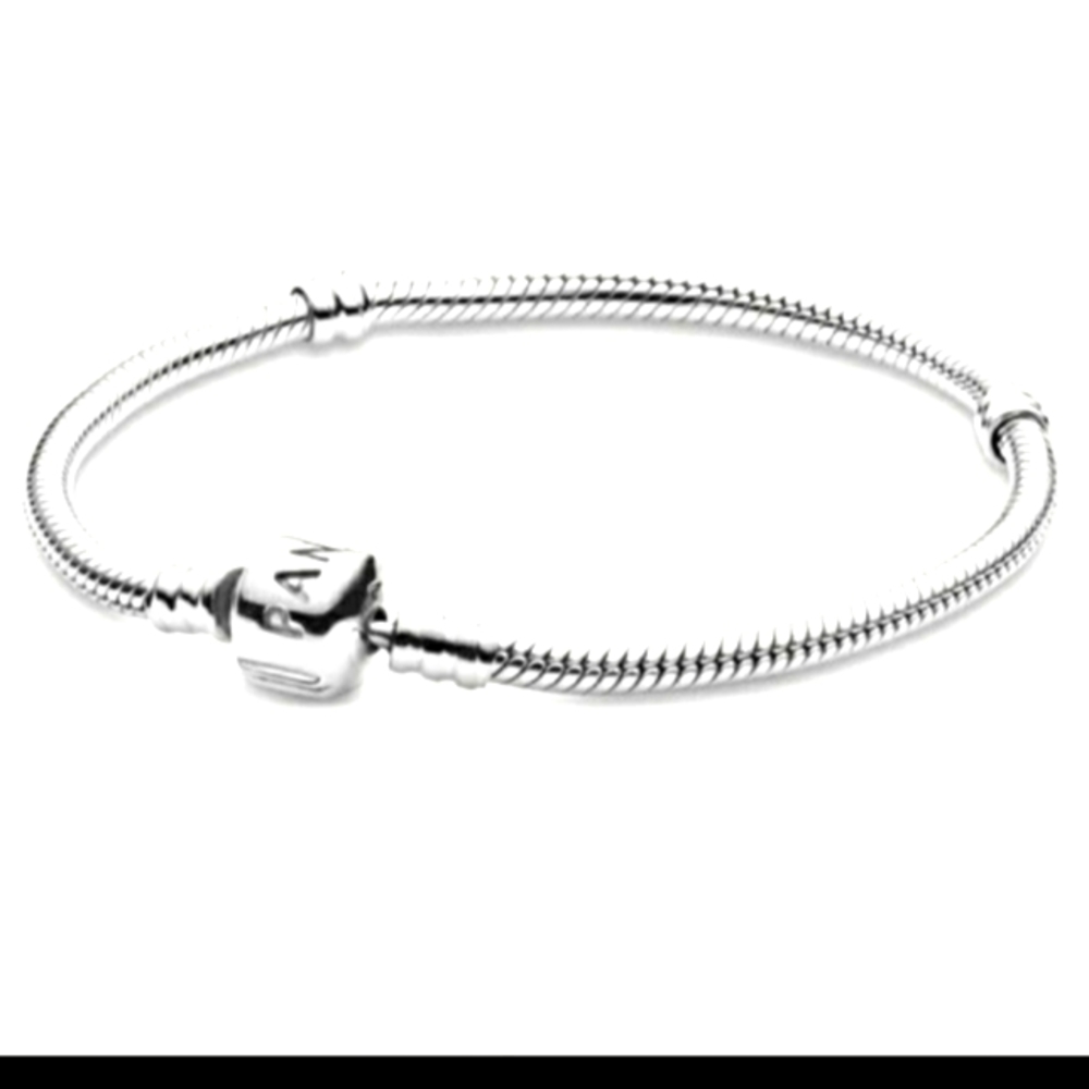 Pandora Moments Snake Chain Bracelet 8.3"